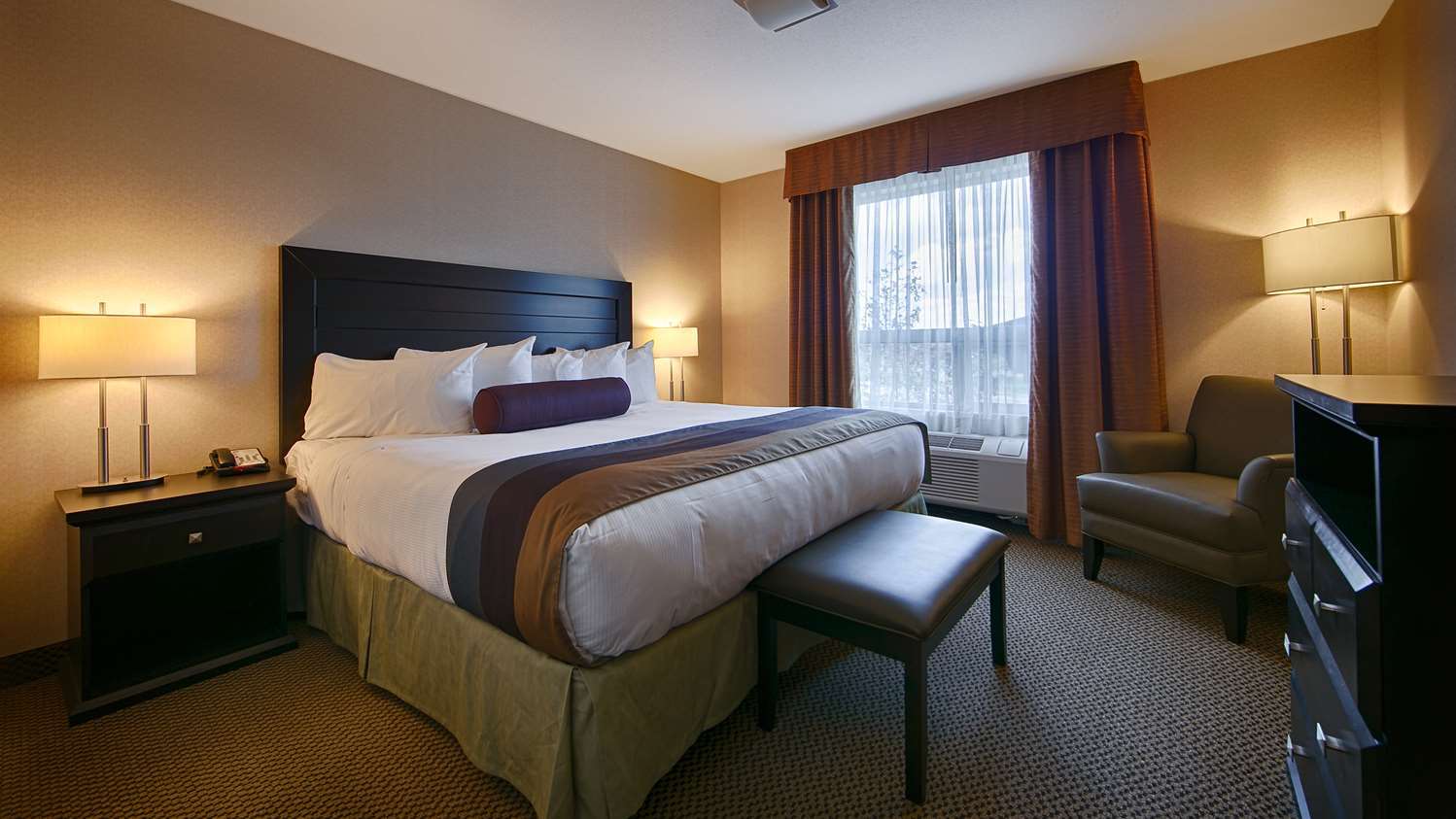 Best Western Wainwright Inn & Suites Esterno foto